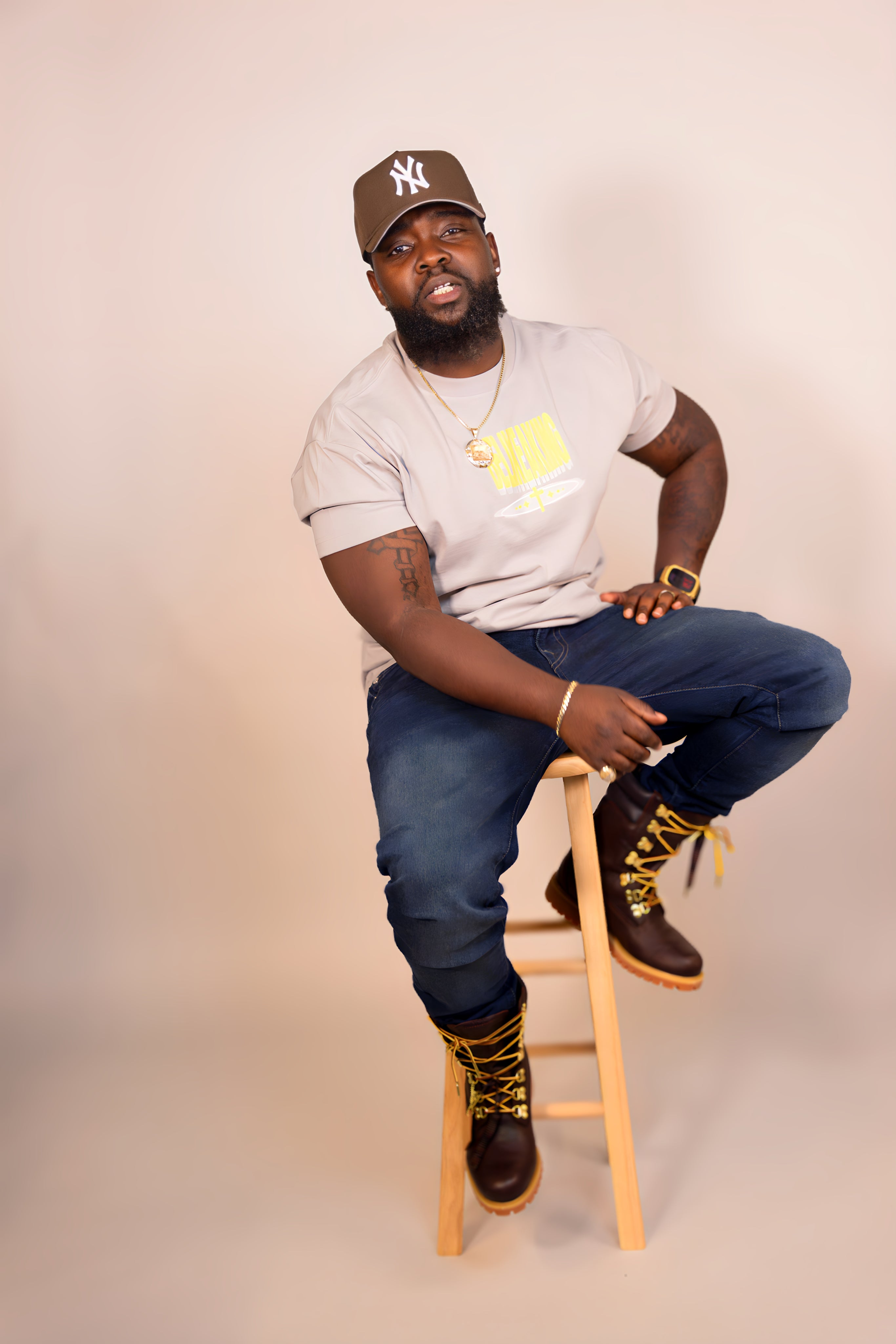 TRUST GOD  LUXURY TEE
