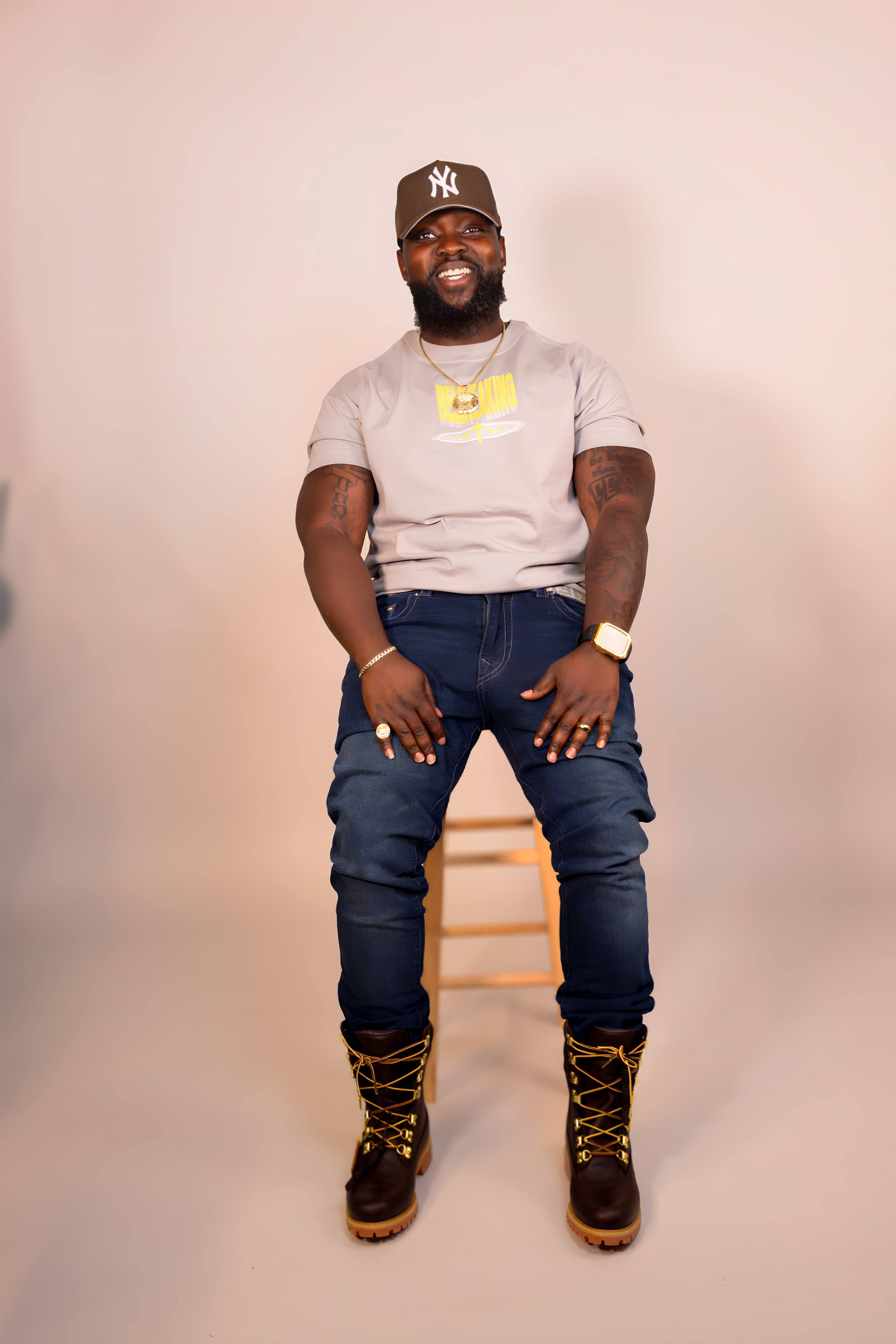 TRUST GOD  LUXURY TEE