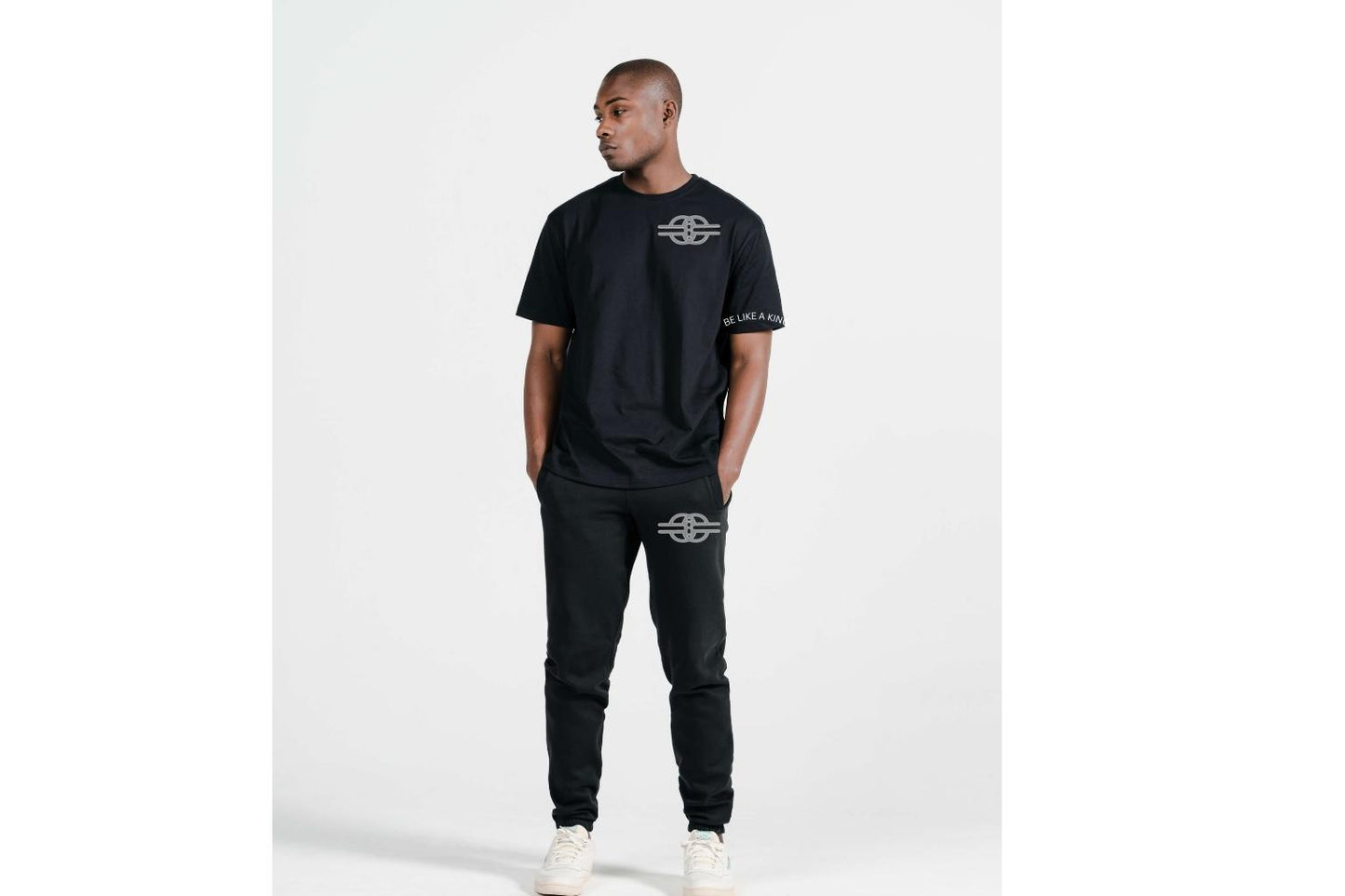 BLAK-Be Like A King Men's Embroidered T-SHIRT Black